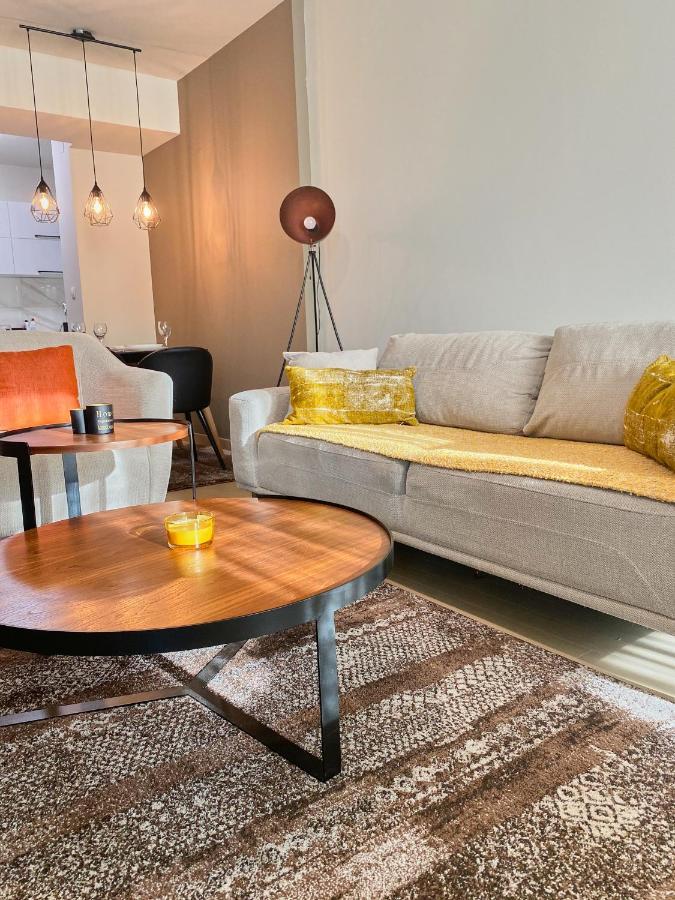 Stylish Apartment, Skopje Centre - Private Parking - Panoramic Views Экстерьер фото